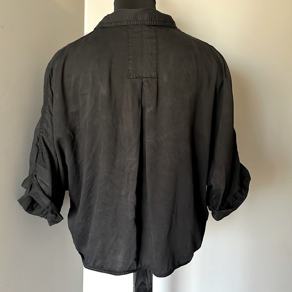 Black Button Zara Blouse - Picture 4 of 4